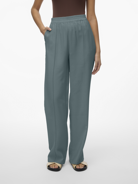 VMENA Pants - Balsam Green